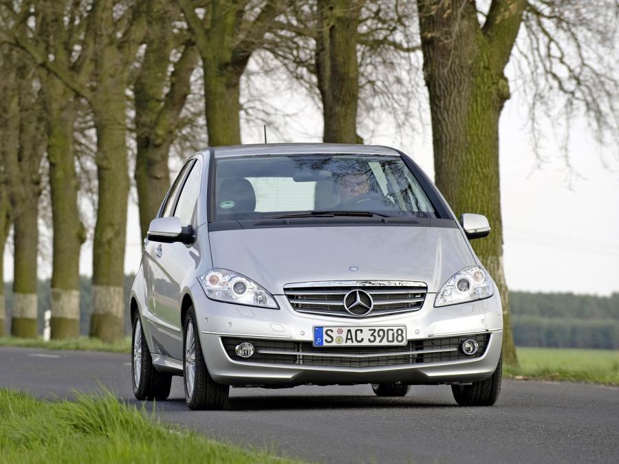  Mercedes-Benz A170 5-Door 2008 года  (фото 9 из 22)